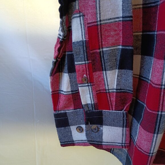 Saddlebred plaid flannel shirt size L classic fit black red cotton pocket NWT - Picture 9 of 9